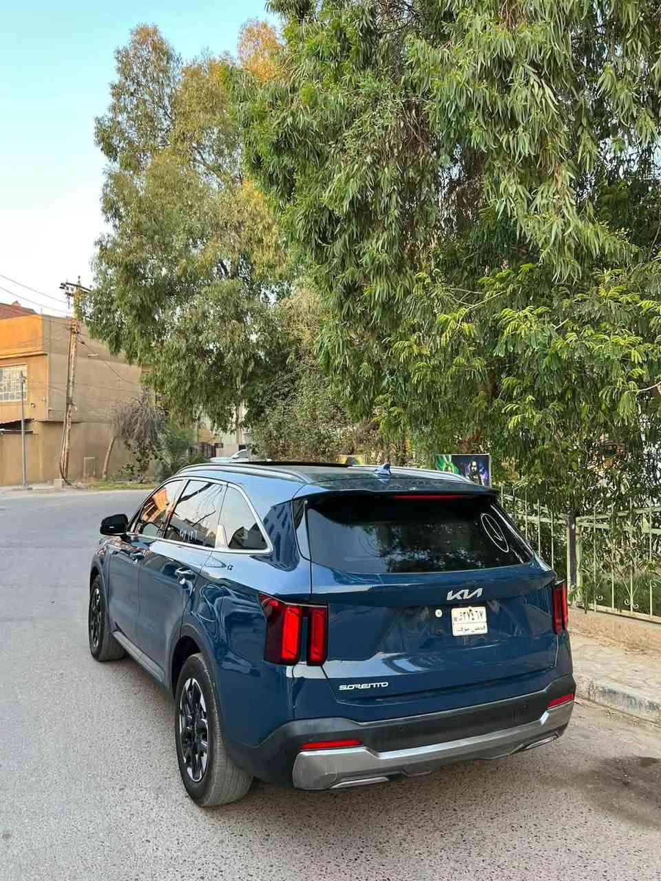 السلام عليكم
كيا سورنتو مديل 2025وراد أمريكي 
حادثه بنيد فقط سطحي
السعر بلاش 230$وبيها مجال قليل
السياره فول مواصفات 📕
بصمه تشغيل عن بعد 
كشنات vip 
كشنات تدفئة كهرباء
رادارات امامية خلفية 
حساسات امامية وخلفية
قطعتين تبريد 
لد امامي وخلفي
قياده ذاتيه 
بانورما وحساسات فول
داخل جلد ابيض ملكي 
اربع وضعيات قياده 
شاشه عداد دجتل 
كشنات إماميه كهرباء 
ترحيب عند الاقتراب 
قيادة ذاتية وتحديد مسار 
توقف ذاتي عند الاقتراب 
شحن واير ليس
7راكب 
عنواني بغداد الامين الثانيه للاتصال ***********
