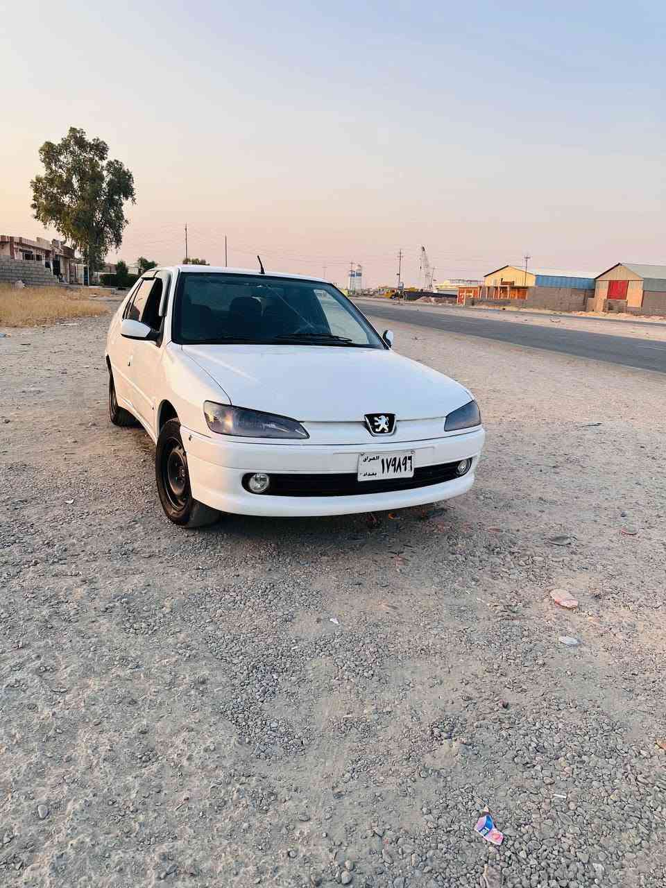 سلام عليكم بيجو 306 حره بس راعيه ما ندله كير محرك صدر تايرات كله جديد صبغ حزام جماليه بدون ضربه  سياره نضيف كهربايته كله شغاله بلاَديه داخله نضيف ربع ما تصرف عليه لسعر 22 مكان لسياره العلم اتصل***********
