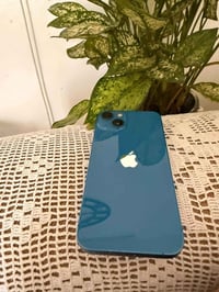 ايفون 13 • ذاكرة ١٢٨ • بطارية ٧٥%