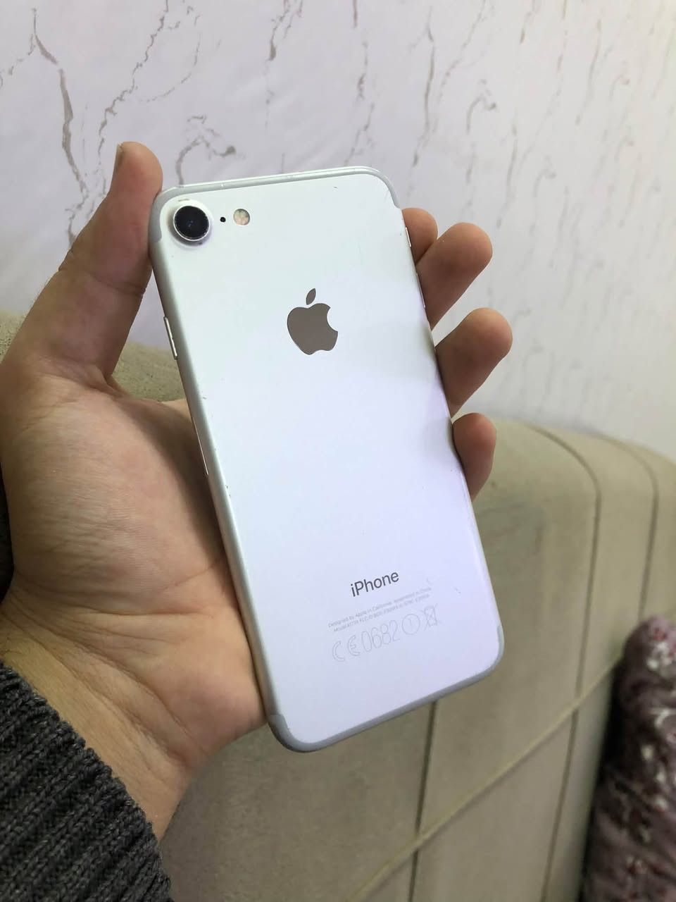 ايفون 7 • ٢٥٦ • بطارية ١٠٠٪