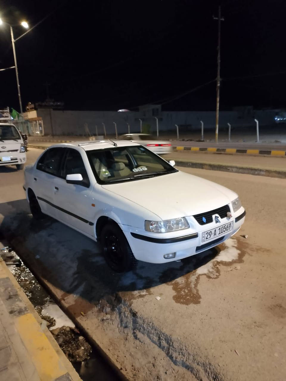سلام عليكم سياره سمند للبيع مديل 12 جاهزه من كلشي مكينه وكير مكفول تبريد وي السويج ثلج حداديه امامي خلفي جديد تايرات 4 جدد كهربائيات كله شغاله غرفته جديده *********** متواجد نتصال  واتساب مكاني ناصريه سعر 37 وبيه مجال
