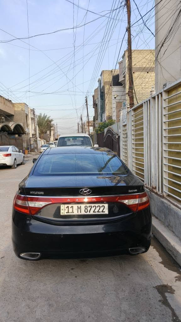 ازيرا • ٢٠١٢ • محرك ٣٠٠٠