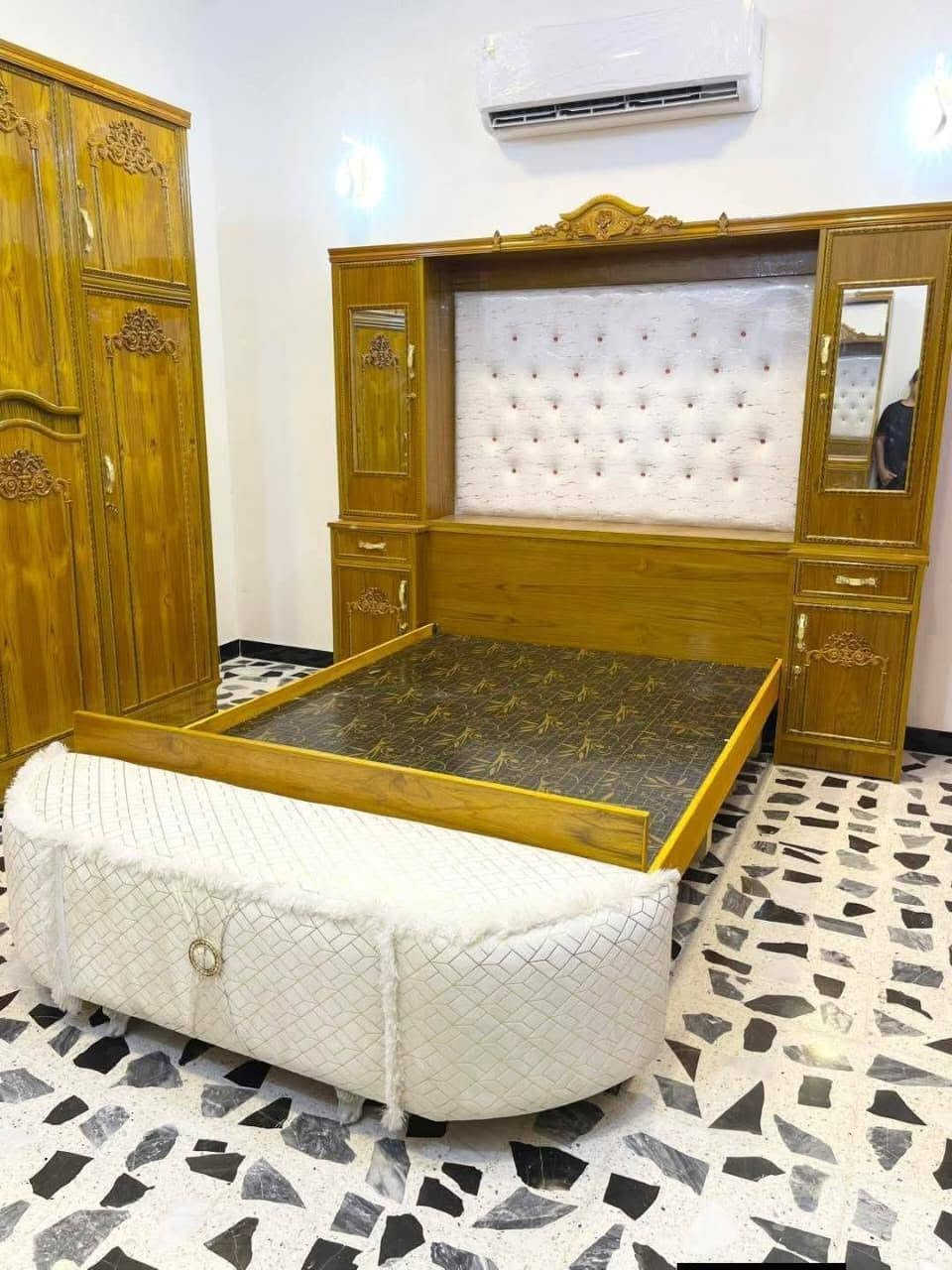 السلام عليكم متوفر انواع الغرف للتواصل 
***********للاتصال
https://wa.me/964***********?text=واتساب
