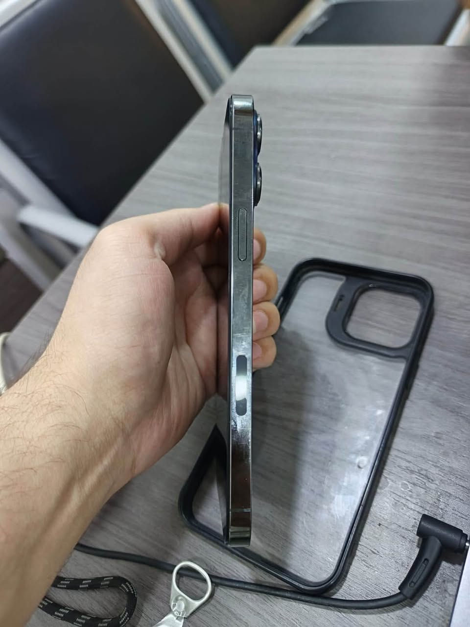 سلام عليكم جهاز 13 برو ماكس
جهاز امريكي مبدل فقط شاشه اخو الصلي جهاز مكفول كفاله عامه فقط شاشه وبي زلغ كلش بصيط موضح بل صوره بطاريه
92 ذاكره 512 شريحه وحده اسود ملحقاته كامله كارتونه وياه وكيبل شحن اللّٰه شاهد لو ما محتاز ما ابيعه جهاز نضيف بس محتاز  فلوس وريد ابيعه سعر 650 وبي مجال للشراي عنواني
ميسان حي العسكري رقمي ***********
®ا إضافة وسائط
