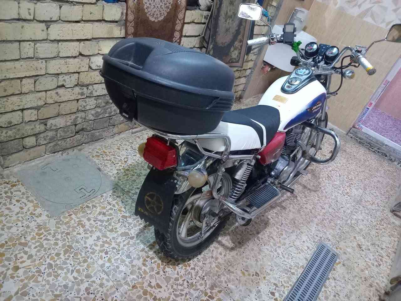 هارلي جوندة دراجه فول موديل ٢٠١٨بية معامله كامله مال ترقيم كمرك مدفوع الدراجه فول كلهه شغاله وبلادية كفاله عامه برغي مامفتوح بية ولجناي يعرفه السعر قفل ٦٠٠مكاني مدينه الصدر بغداد  *********** متواجد خاص

