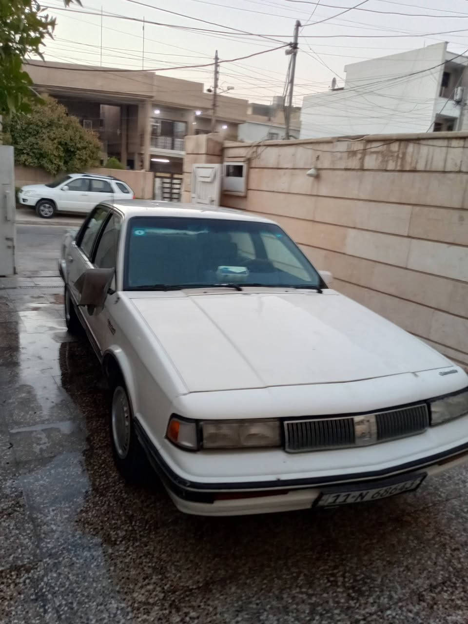 السلام عليكم اولدز موديل 90 بلاديه نظيفه جداً كير محرك تبريد خير من الله السعر 50 بيهه مجال اتصال 
***********
