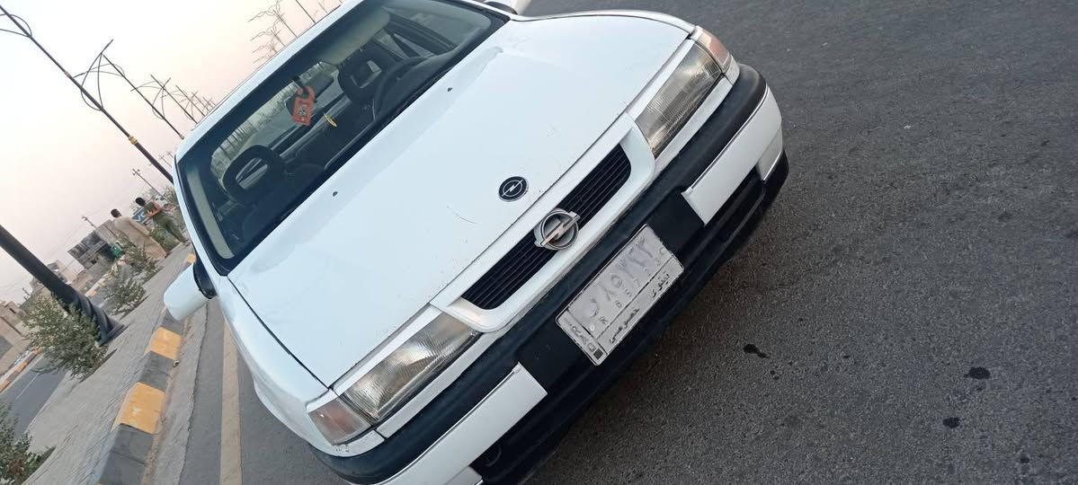 اوبل فكترا موديل 1991 حجم 16 كير محرك شرط صبغ دواير فقط بدون ضرر كهربئيات كيجات كلها شغاله تنته شغاله  طخم درامشفتات جديد داخلها نضيف سياره قتصاديه وجاهزه رقم نينوى مشروع وطني سنويه لل 2029 شرط التحويل السعر 35 وبيها مجال بصيط 
***********
***********
