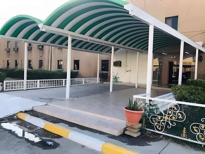 جوده عالية أسعار💵تنافسيه مع خصم للمساحات الكبيره
احمي بيتك من الشمس☀والامطار💦
***********تصال او 📞. واتساب📳

يوجد لدينا قمريات باسعار مناسبه وشغل درجه اولى عازل للحراره ضمان 10 سنوات للعمل  الشغل كافه المحافظات ,ويوجد كادر مختص للعمل وشغل درجة اولة متساهلين بل اسعار مناسبة جدا جدا

نص مكتوب في الصور:
- الحل الأمثل لحرارة الصيف! قبل بعد شركة التساهل للمظلات والكرفانات تصاميمنا عصرية ومقاومة لعوامل المناخ ***********
- NOTE 40 Pro
- 24mm f/1.75 1/973s ISO50
- التساهل - التساهل للمظللات والكرفانات - AL-TSAHL For Awnings & Caravans BEFORE (قبل) 1 AFTER (بعد) تصميمنا.. تنفيذنا.. فخرنا. For Inquiry & Booking +964 7XX XXX XXX www.al-tsahl.gov.com للاستفسار والحجز +964 XXX XXX @ + XXX XXX