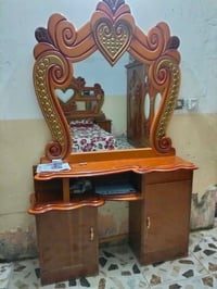 غرفه نوم • نضيفه • بيه مجال