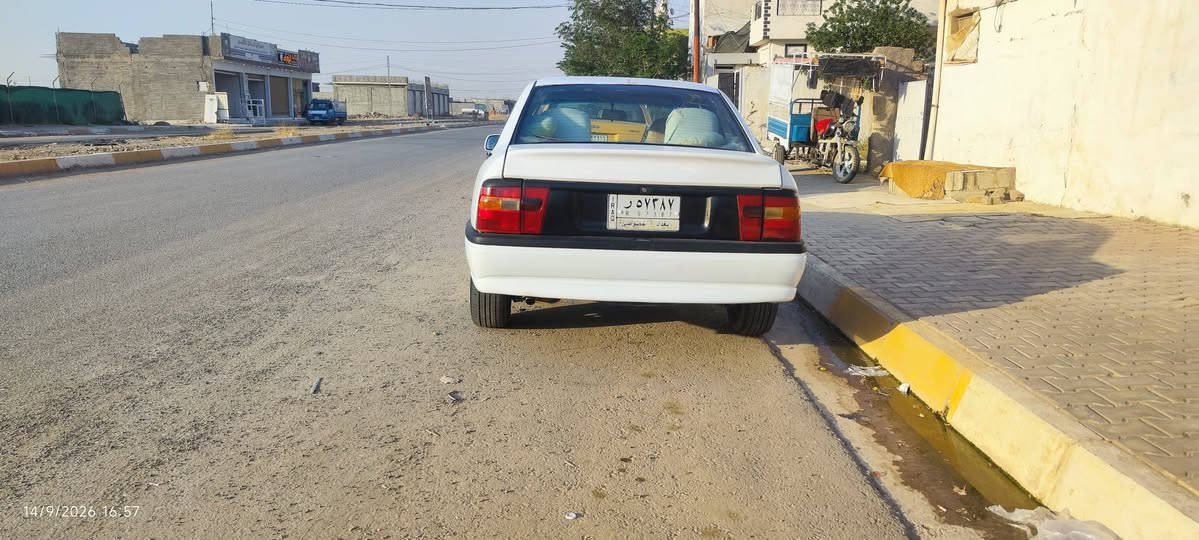 اوبل فكترا موديل 1995  دفتر بانزين بي سنويه مشروع وطني لحد 2025 سنويه خلصنه صار 10 اشهر سنويه خلصنه كير ومحرك جديد سياره تبريد ثلج هلالات مامعمر شرط التحويل والغرامه السعر 50وبي مجال شراي اتصال***********

نص مكتوب في الصور:
- 14/9/2026 17:07
- 14/9/2026 17:06
- 14/9/2026 16:38
- 14/9/2026 15:57
- 14/9/2026 16:57
- 14/9/2026 16:55