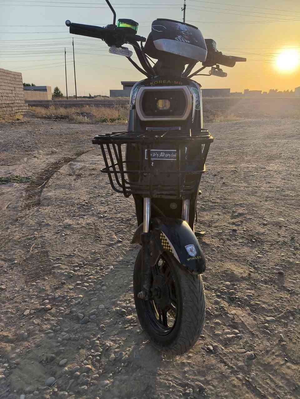 السلام عليكم موطور شحن R9 PRO MAX للبيع مايعوزو شي سرعه109 بطاريات32 امبير السعر 450 وبي مجال للطيبين الاستفسار على الرقم ***********
