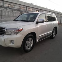 لاندكروزر GXR • V8 • ٢٠١٢