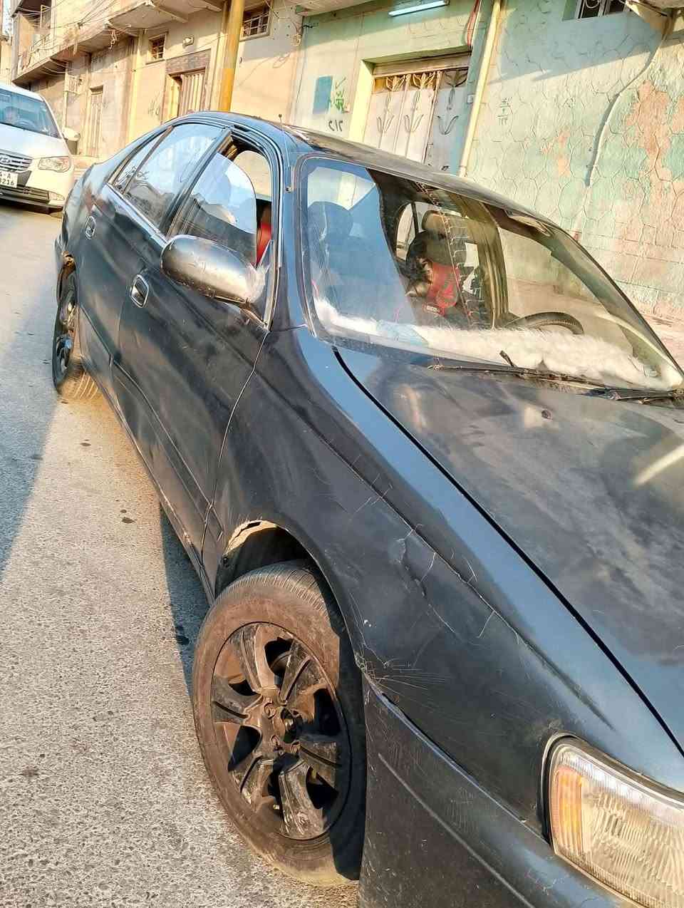 سلام عليكم اخوان فقط بيع سعر 25 $ 
سياره كورلاه للبيع 
محرك وكير جديد مال كصه 
سياره كير توماتيك 
طخم تاير ويلكب
شاشه سستم سماعات 
السياره بيها صبغ عام 
شرط التحويل سنويه جديده
مكان السياره موصل حي الجزائر  
شراي خبرني ***********
