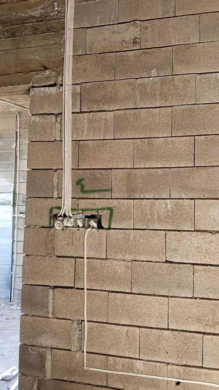 كهربائي منازل👷‍♂️أسعار مناسبه
تأسيس وتنفيذ جميع الأعمال الكهربائية ⚡

تأسيس كهرباء المنازل والشقق والمحالات ✅

1 _ توزيع نقاط الإنارة 💡

2 _ توزيع البرايز 🔌

3 _ توزيع المكيفات ❄️

5 _ توزيع نقاط الستلايت 📡

6 _ توزيع نقاط السخانات 🚿

7 - توزيع الكاميرات 📷

اي استفسار الرجاء التواصل ع الرقم***********

      

العنوان الموصل ***********
