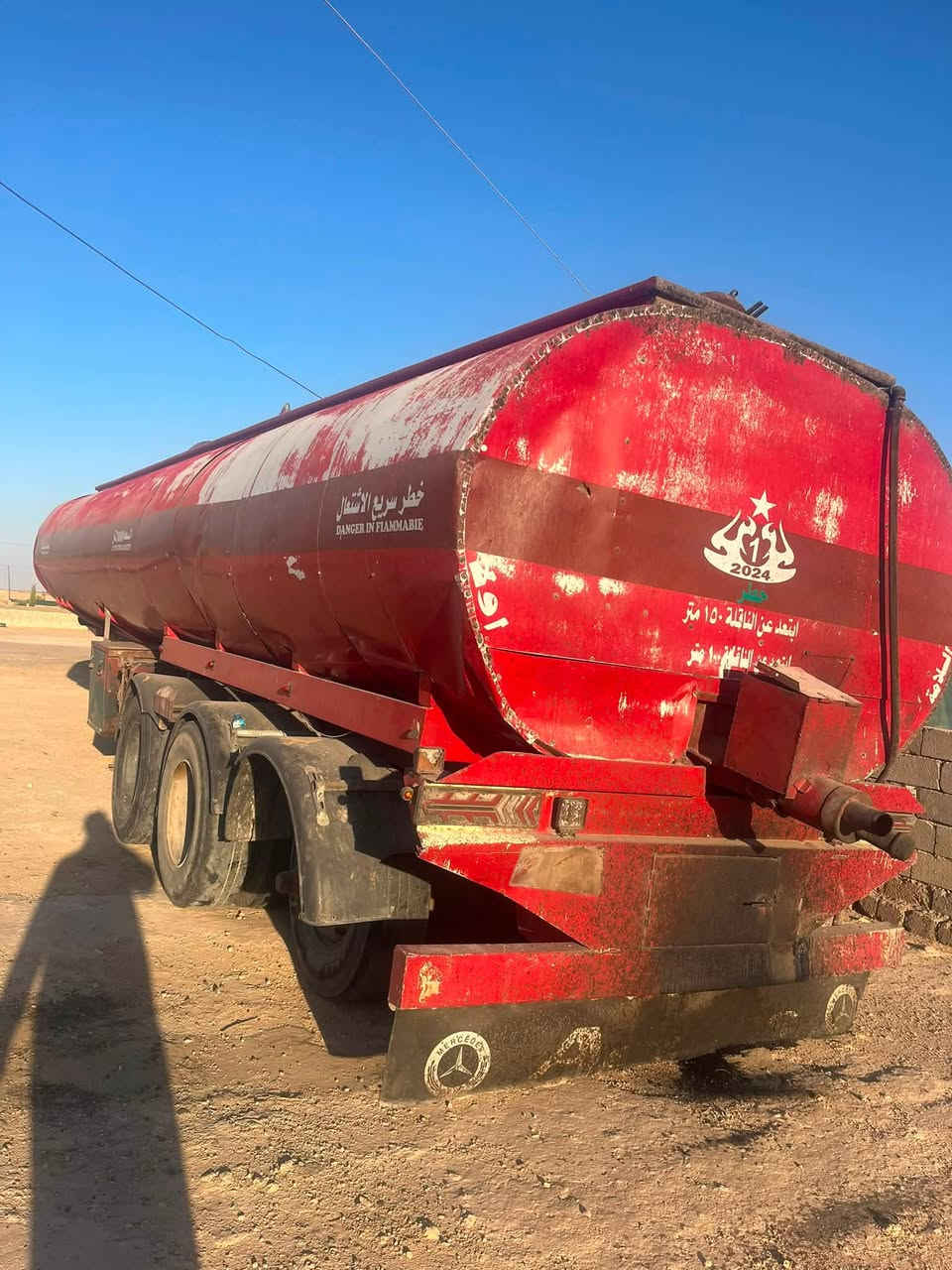 تانكي مغلف للبيع  بدون تاير ويل جاهز على الشغل  
كاك ابو الستةوبوري ابو الثمانية استندر 
دناكير سكانيا
المكان تلول الباج 
للاستفسار 
***********
