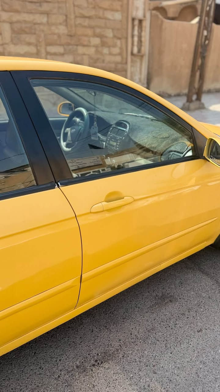 سبكتره للبيع موديل ٢٠٠٩ مكينه 2000 رقم مميز كربلاء جاهزه السياره مكفوله من كولشي عدا حادثها جنطه من امريكا السعر ٩٠ ورقه وبيها مجال العنوان كربلاء حي العباس رقم الموبايل *********** 
غير متواجد على الفيس
مكلف بالنشر
