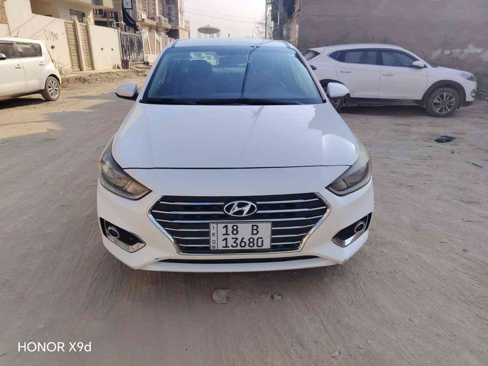 سلام عليكم شباب اكسنت موديل ٢٢ وارد امريكي بدون حادث فقط كلير مكينه ١٦٠٠ دوش دبل نوزل  مكان بابل  الحله للاتصال ***********

نص مكتوب في الصور:
- HONOR X9d