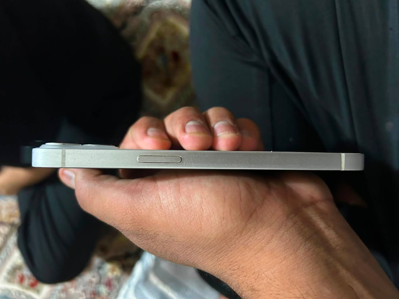 سلام عليكم ايفون 13 عادي 
جهاز نضيف كلشششش 
مستبدل فقط بطاريه شرط 
ولباقي كفاله 
ذاكره 128
شرق اوسط 
تقره بطاريه هسه 100‎%‎
سعر 375وبي مجال حك جيه 
رقمي ***********
عنواني نجف شارع مطار جديد
