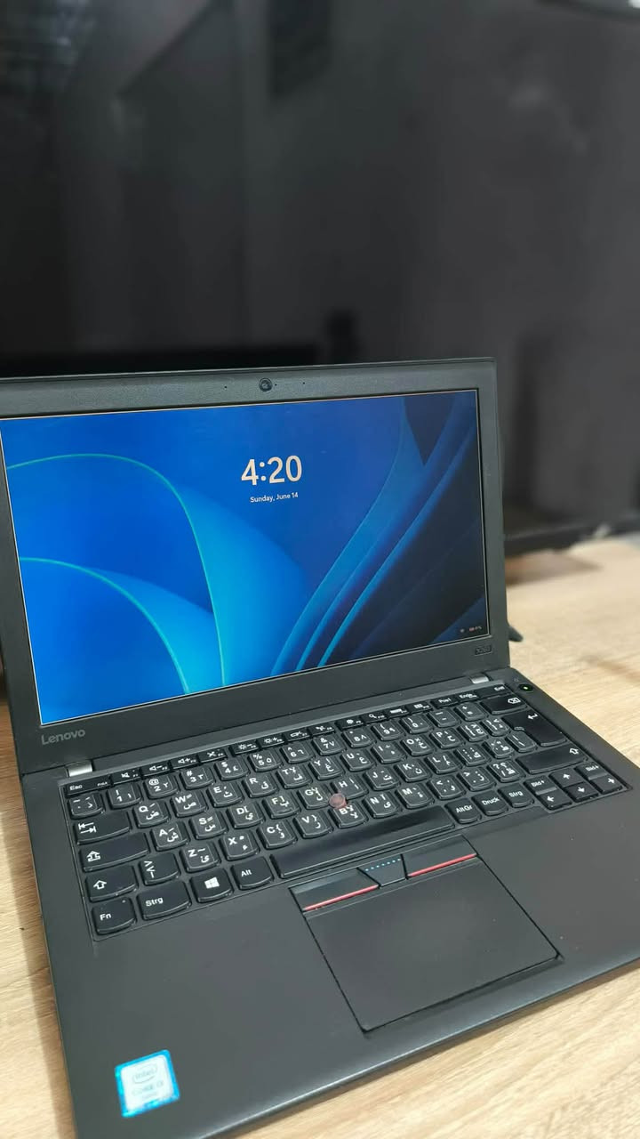 لبتوب لينوف. ثانك بود
موصفات رام. ٨.  DDR4
المعالج i3 الجيل 6 
الهارد SSD256
امدتو موجود هم
الشاشه ماعرف اشكد قيسه لو ١٤لو ١٥
FHD1080 60fbs
كارت الشاشه  انتل  4g مدمج 
غراض كامله عده الكرتون شاحنه 90W
يشحن خلال دقايق 
العب المجربه عله منكرافت. GTA5
بتل فيلد ٣-٤
اسسنكريد. وتمبريدو كلهن شغلات طبيعي عله
 سعر 250الف وبيه مجال 
تواصل خاص او راقم الهاتف ***********
