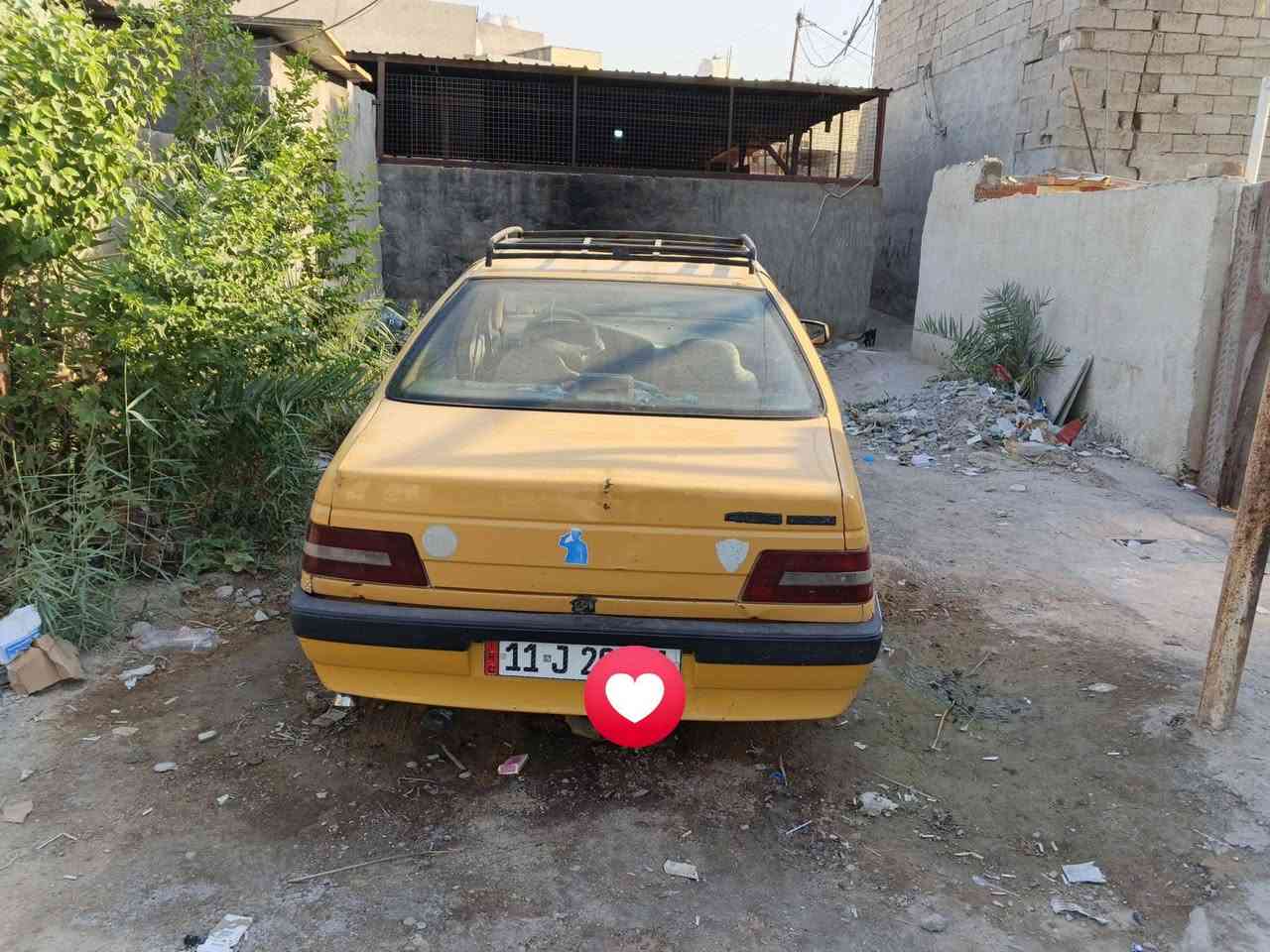 سلام عليكم 
بيجو GLx موديل 2010 سياره شوف العين تخم تاير جديد تبريد شغال صدر جديد كير خير من الله المحرك بي تبخير ابيع المحرك كايم رقم جديد الدولي ماعليه غرامات مصفره عليه هيئه مال سنه 
داخله جديد سعره 21 وبيه مجال رقم التليفون ***********
السياره شغاله كلشي مابيه بس ابيع محرك كايم

