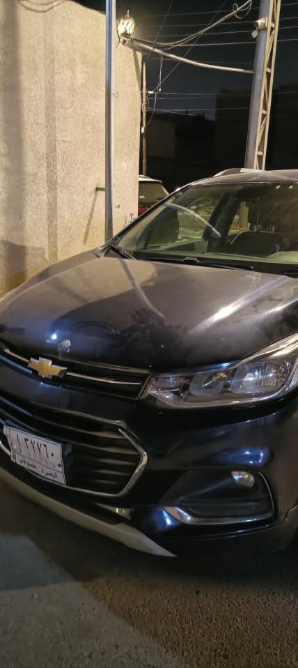 سيارة للبيع شيفروليه تراكس LT موديل 2019 دفع رباعي رقمها البصرة شاشه وكامرة السعر 88 وبيها مجال بسيط واتساب ***********
