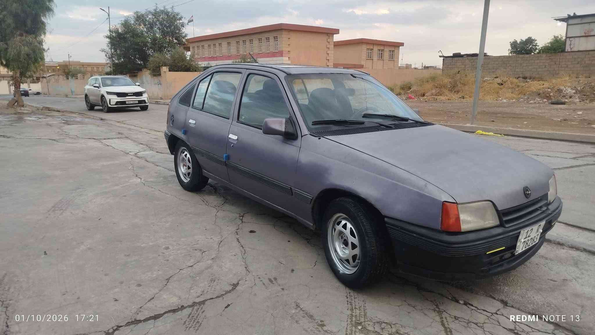 سيارة گاديت موديل 1991
سنويه 2028 رقم نينوى
محرك كير شرط
سياره بدون ضررر
ستيرن بور 
سياره ما ناقصه شي 
***********
***********

نص مكتوب في الصور:
- 01/10/2026 17:20 REDMI NOTE 13
- 01/10/2026 17:21 REDMI NOTE 13
- 01/10/2026 17:32
- REDMI NOTE 13
