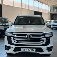 لاندكروزر ساس GXR • ٢٠٢٥ • ١٨٠٠٠ كم