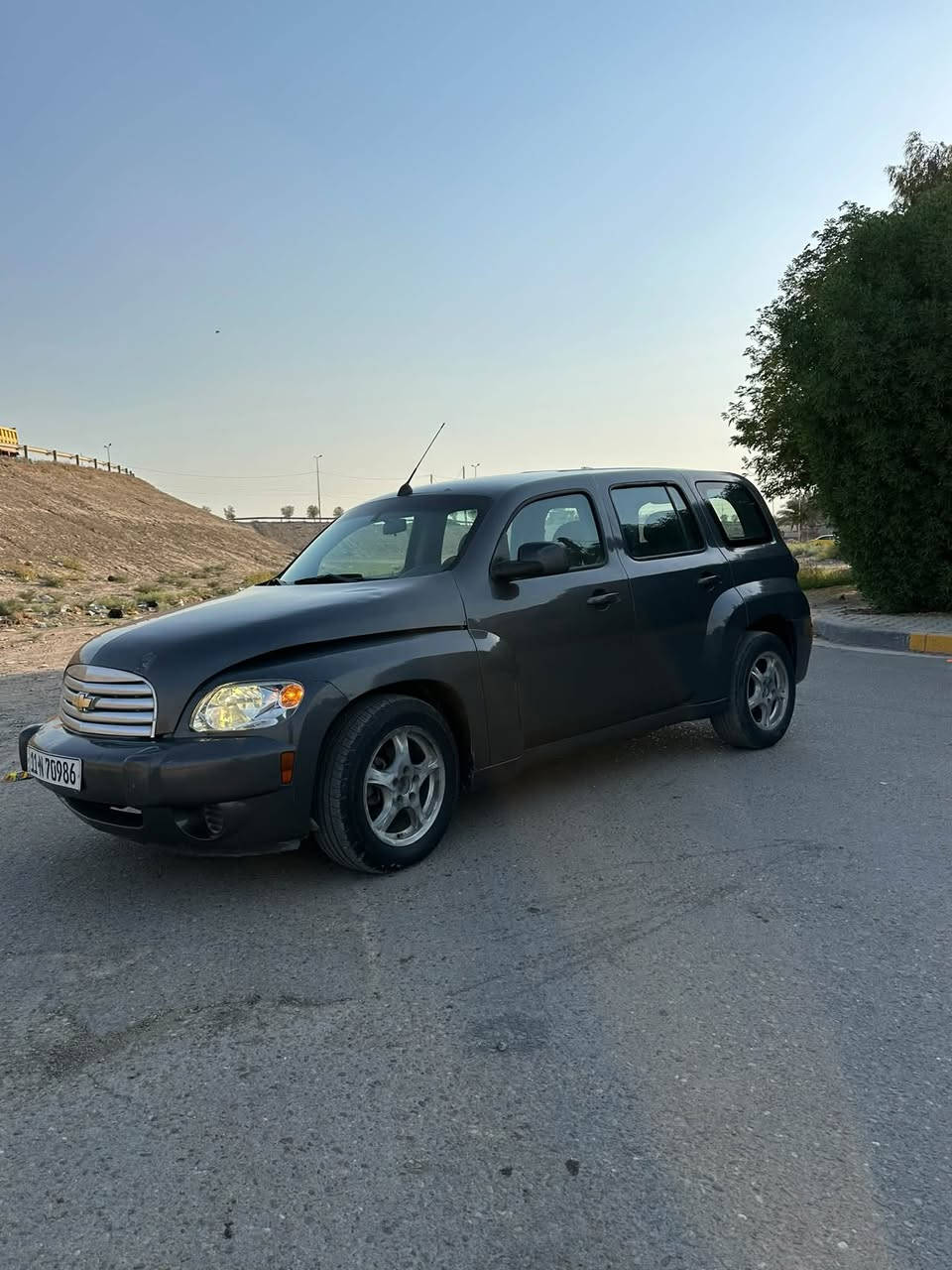 السلام عليكم سياره شوفرليت  HHR مديل2009
مكان بغداد سعه المكينه2200
صور السياره موجوده بل منشور 
للتفاصيل اكثر الاتصال على الرقم التالي ***********
الرقم بي واتساب
