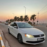 موديل 12 • فول مواصفات • جلد اصفر