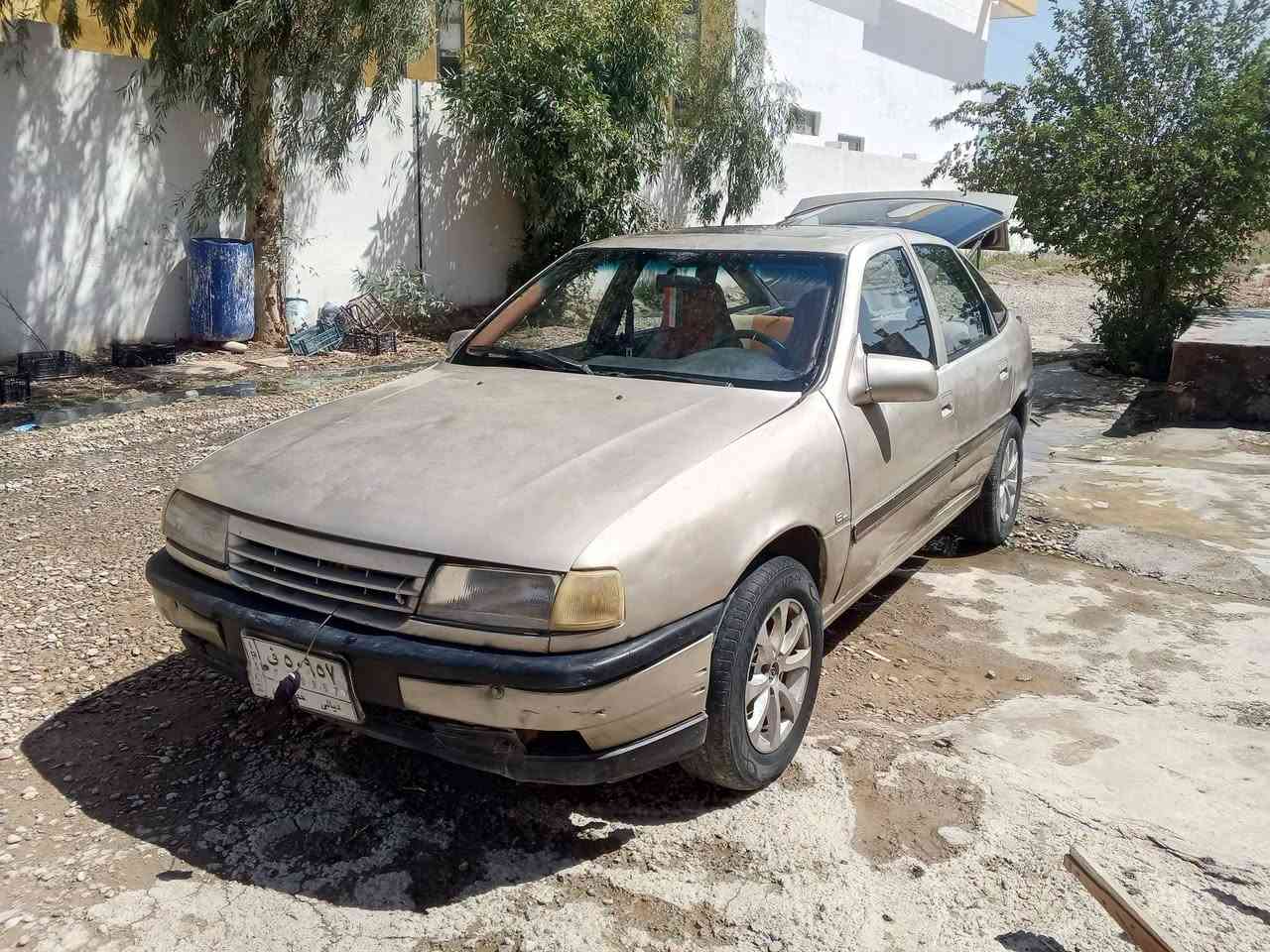 سيارة امانه يمي يعني أني مكلف بنشر فكترا حجم 18رقم ديالى سنويه كارتوني اخظر موديل 91محرك كير نضيف كهربائيات كل شقال سعر 15مكان داقوق كركوك ***********
