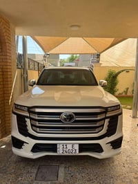 لاندكروز VX • ٢٠٢٣ • ٢٨٠٠٠ كم