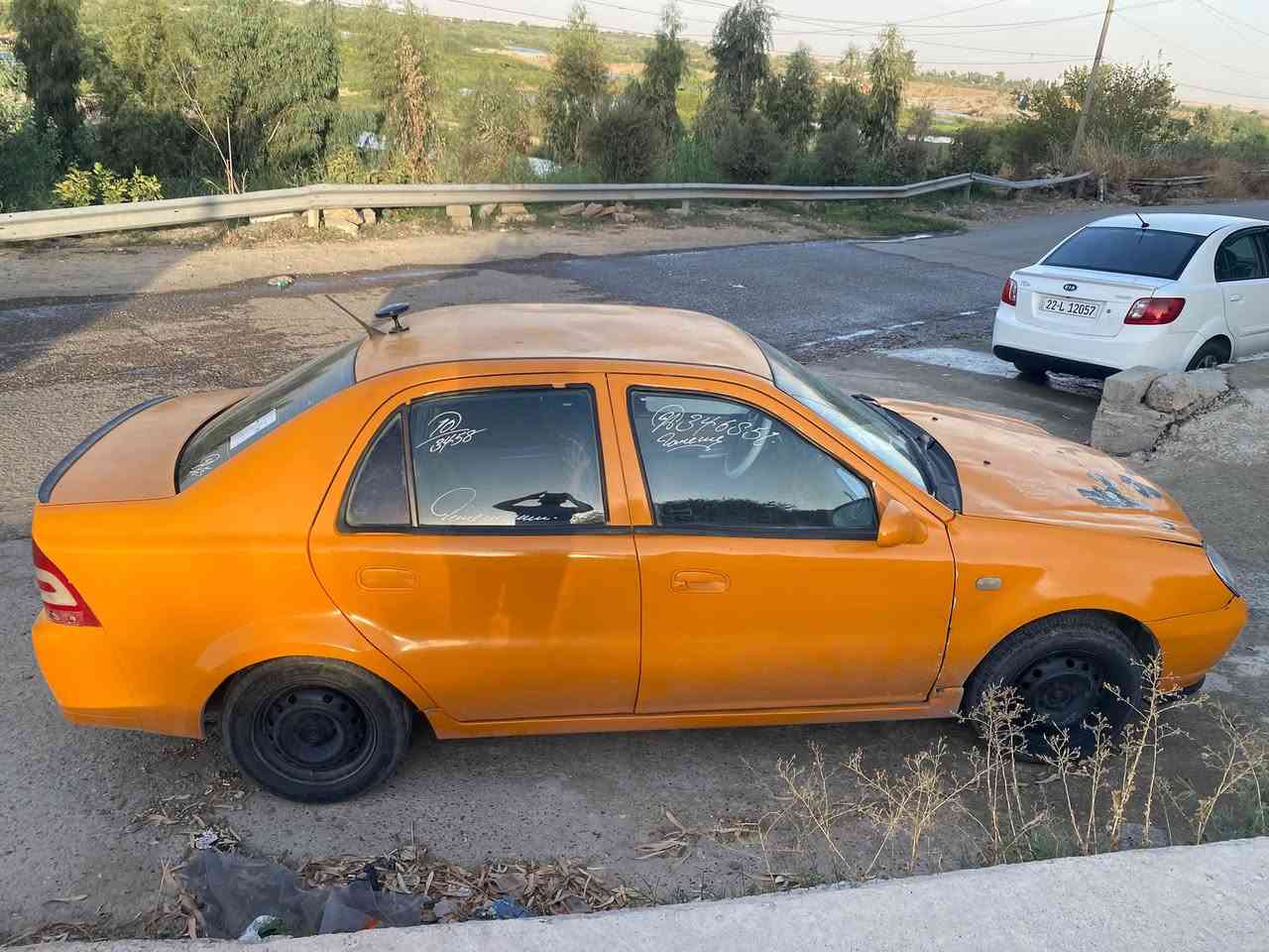 السلام عليكم
السياره للبيع 
سي كي جيلي 
رقم نجف 
مكينه كورلا 
كير وعينه وكلج جدد 
طخم تايرات
بطاريه جديده
سمكره جديده
وصبغ حزام 
دوشمه غرفه السياره كلش حلوه ونضيفه
عليها هيئه ٣٥٠ 
وغرمه صفر 
السعر ٢٥ وبيها مجال بسيط
***********
