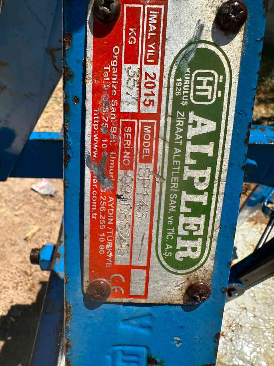 السلام عليكم فيدان تركي البير حجم ١٤ البيع المكان بغداد الوسفيه معمل زينب  ***********  ***********  غير متواجد عل الفيس
