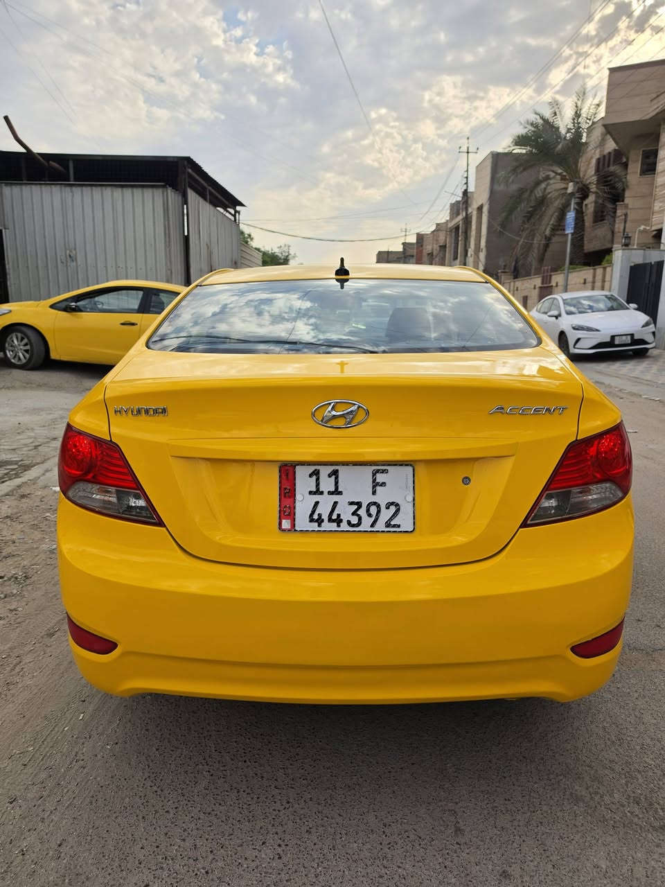 اكسنت ٢٠١٢ وارد امريكي حادث فقط بنيد بدون دواخل كفاله من لغود وشواصي محرك ١٦٠٠ كفاله صدر امامي خلفي شرط جديد موبز تخم تاير جديد مسويله ادامه كامله المنظومه البانزين تبريد منظومه جدبد شرط ثلج مدوشم الكاعيه جلد السياره جاهزه على اخر حبايه جديده جدا مكاني بغداد باسمي  السعر ٨٥ ورقه  
للاتصال ***********
للبيع او مراوس
