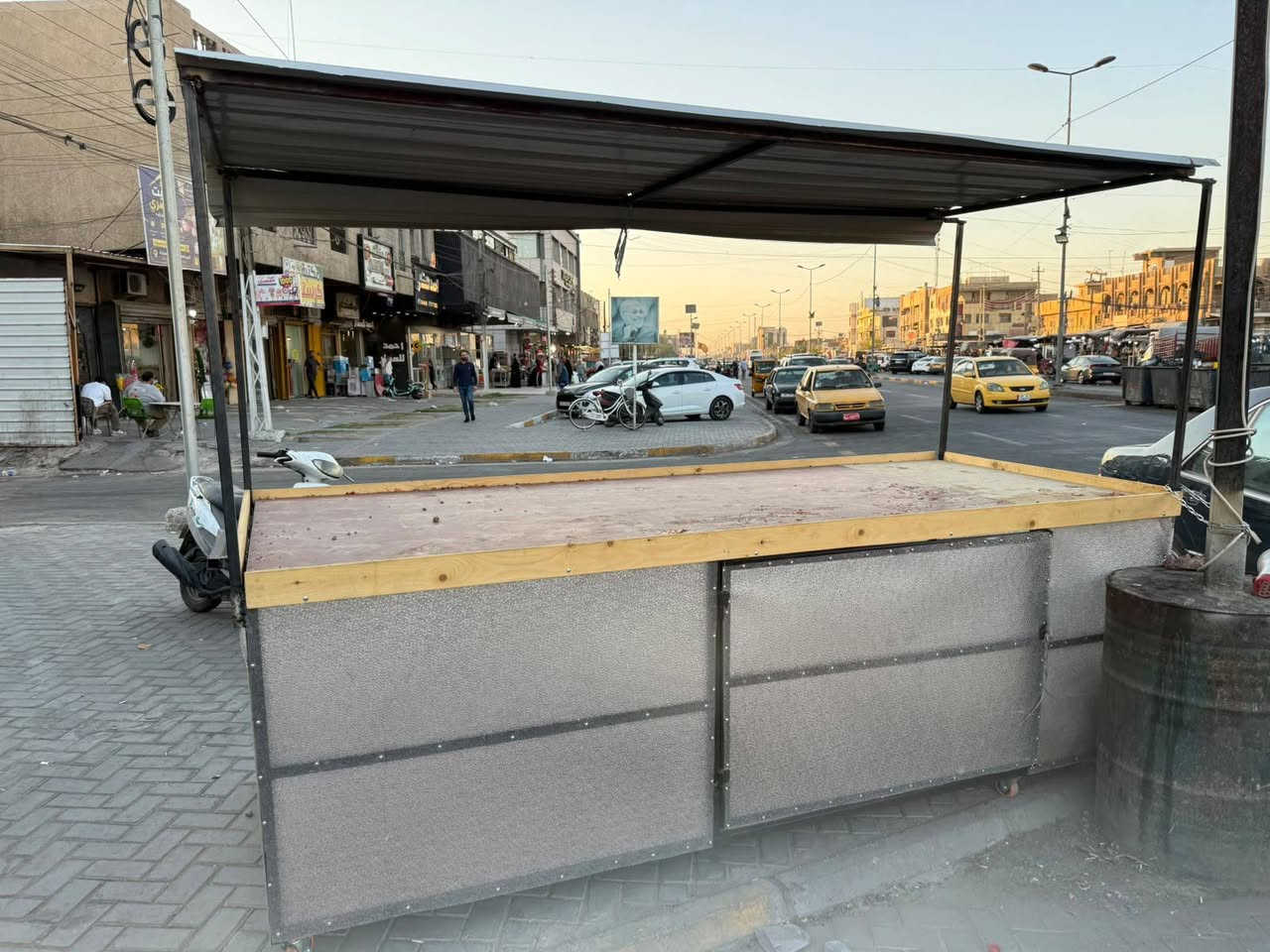 ميز مال امخضر بي مخزن تفصال كلش قوي 
الشراي يتصل مكاني بغداد الكرخ حي العامل *********** مستعجل على بيعته السعر 750
