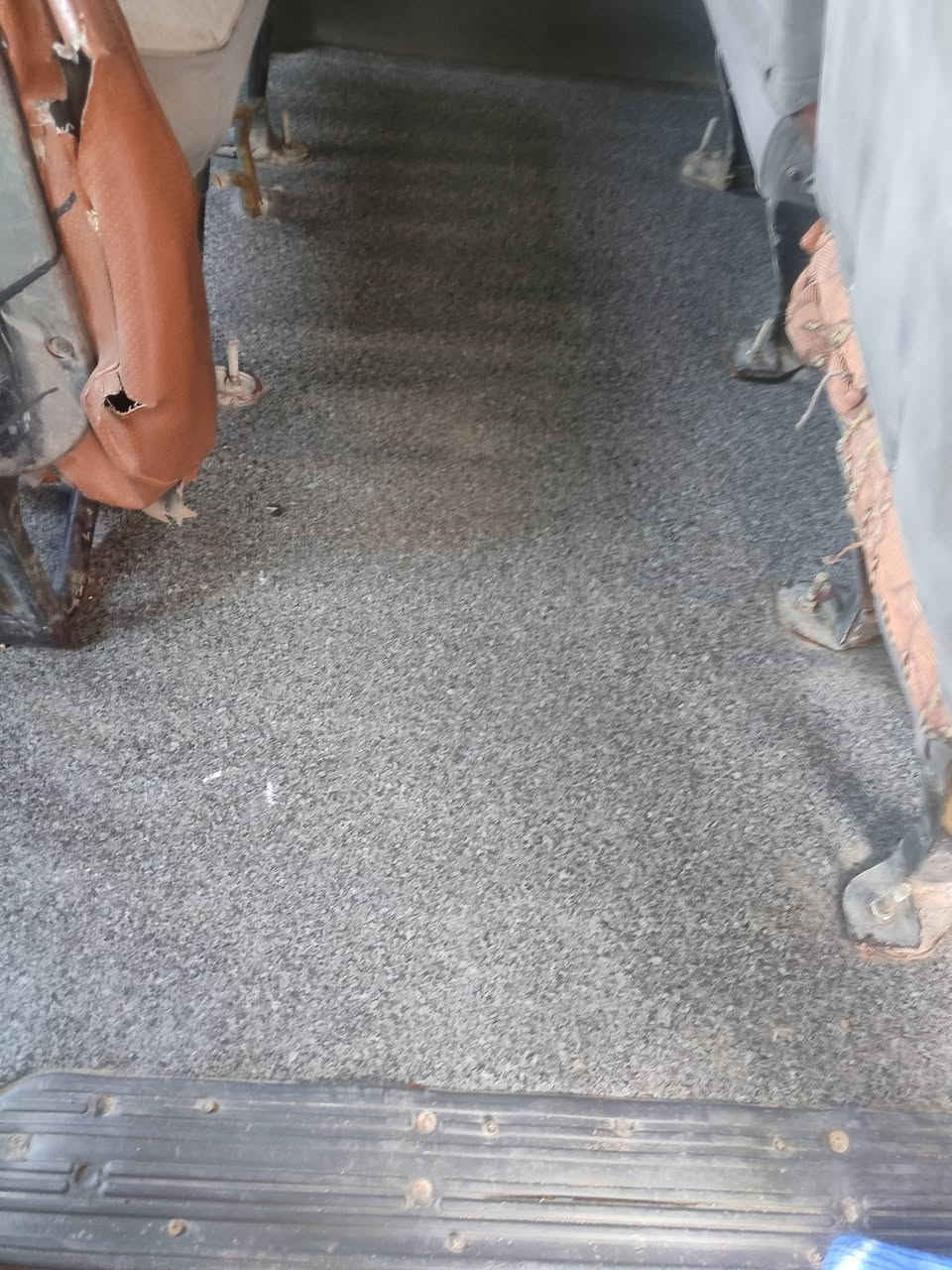 96 سنويه ل 27 سياره بلاديه ما بيه معجون مكينه كير جدد حداديه زينه سعر 52 بيه مجال ملاحضه المالك يريد يداور المايداور لا يخابر *********** عنوان عوفي
