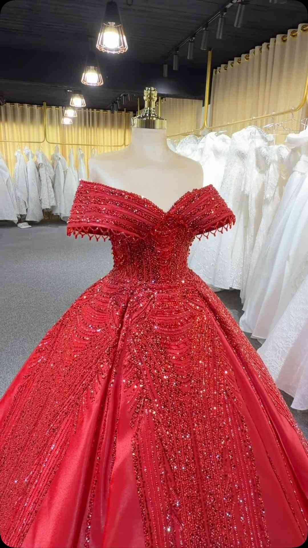 ملابس