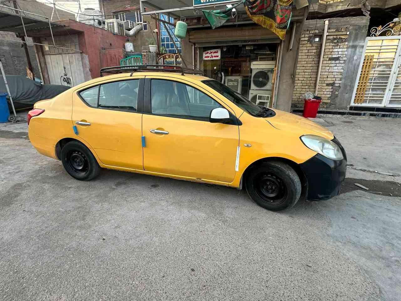 نيسان سني موديل 14
مبدل الها مكينه قبل اسبوع بعدها بالضمان 

ومبدله فريز.  ومسوي منظومه تبريد 

العنوان بغداد بلديات 

السعر 75 

***********2
