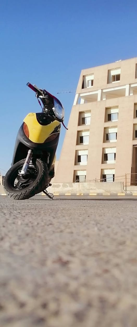 كهربائية • مكينة مفتوحه • كفرات اولى