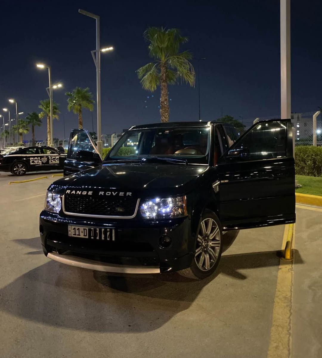 ...﷽ ...للمراوس

RangeRover Sport Autobiography ٢٠١٣ رانج روفر سبورت

‎بدون شخوط / بدون رصعات

‎ ماشيه١١٠ الف حقيقي 

‎رقم بغداد الجديد

‎المواصفات اعلى فئة اوتوبايوكرافي : 

‎- بصمة ابواب مع بصمة تشغيل

‎-  فتحة سقف سلايد

‎- داخل لون مشمشي

‎-  شاشة مع كامره خلفيه

‎-  كشنات جلد + كهرباء

‎-  حساسات اصطفاف امامي / خلفي

‎- كاميرا 360 درجه

‎-  كشنات ميموري خزن

‎-  مري قلاب و شفط كهرباء

‎-  هاند بريك بصمة كهربائي

‎- منظومة زينون داينامك متحرك

‎-  سستم صوت Harman kardon 

‎-  ثلاجة و تبريد قطعتين 

‎-  صندوق كهرباء شفط

‎-  ستيرن كهرباء + تحكمات ستيرن

جوبلسات ٣ وضعيات -

‎- شاشات بالتجاوي

‎كير مكينه مكفول

نقطها فقط الماطور مال سايد بريك وسياره مصبوغه حزام اثر شخوط لجماليه 

‎ بغداد, العراق
