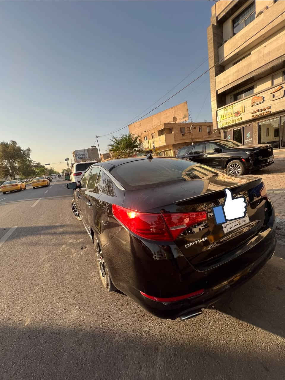 السلام عليكم اوبتما مديل 2013 امريكي سياره. بدون حادث مكفوله من حادث تبديل دعاميه اماميه. فقط سياره نضيفه كلش السياره. مبدله مكينه. فقط من شتريتها. سياره. خير من الله مكفوله من تنقيص وتبخير. سياره. رقمهة. بغداد تحويل ثاني يوم 
مواصفات السياره شاشه كامره تحكم استيرن ارضيه مغلفه. جلد سياره. متعوب عليهة
السعر 108 بيهة مال قليل 
مكان السياره بغداد 
الاستفسار *********** رصيد واتساب متوفر
