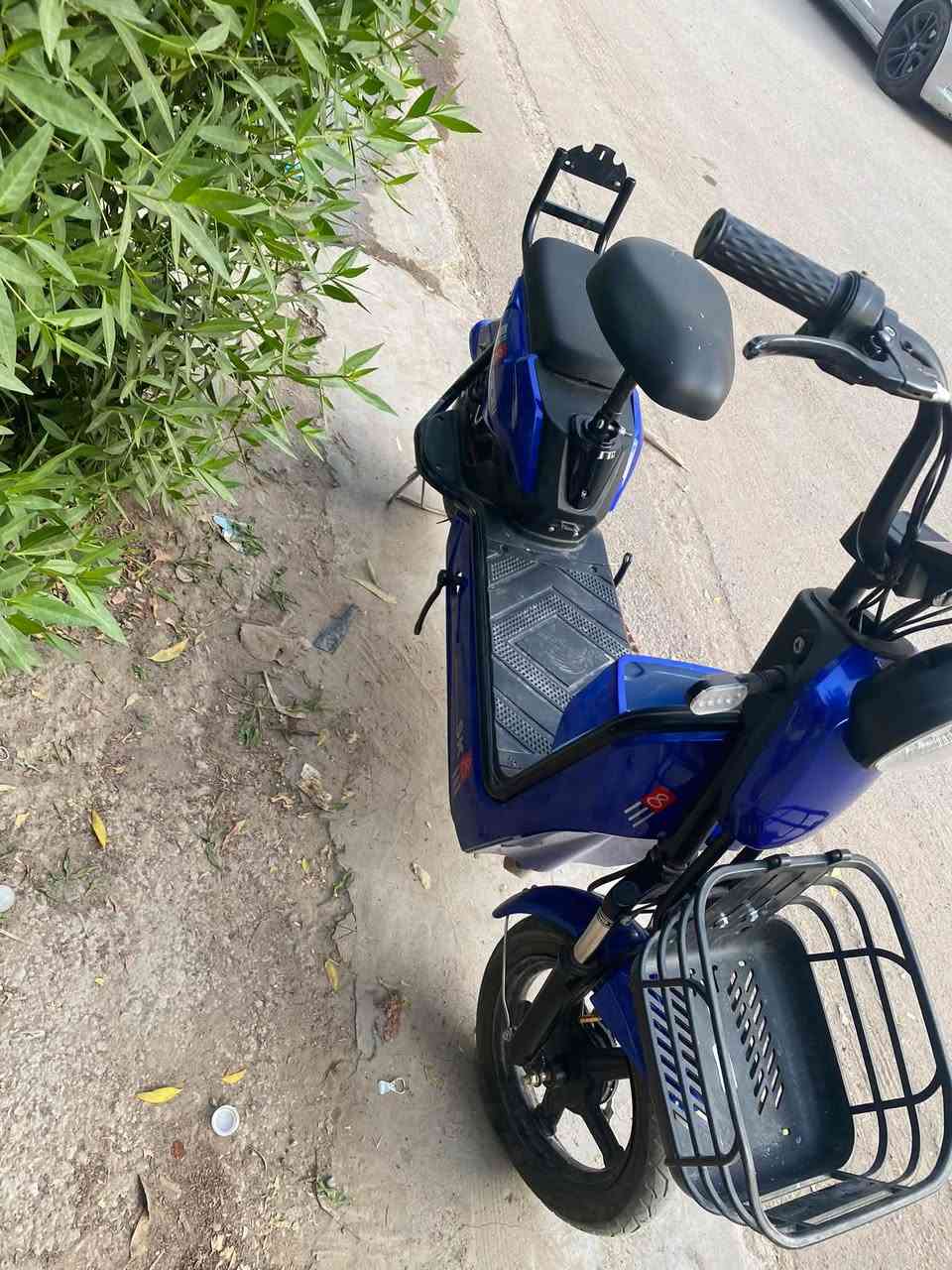 دراجة شحن • نضيفه • بطاريات جدد
