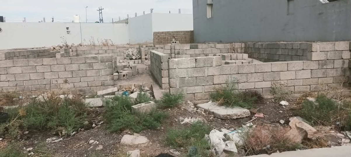 ٢٠٠م • واجهة ١٠م • مجمع الحياة عليسار