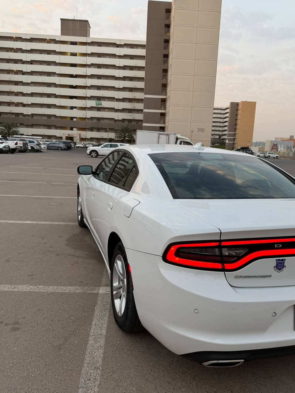 السلام عليكم
جارجر 2023 
مواصفات sxt
حافة البنيد صبغ بدون دواخل بدون ايرباك صورة الحادث مرفقة 
رقم اربيل سنوية بسمي 
رقم الهاتف ***********
السعر 235$
