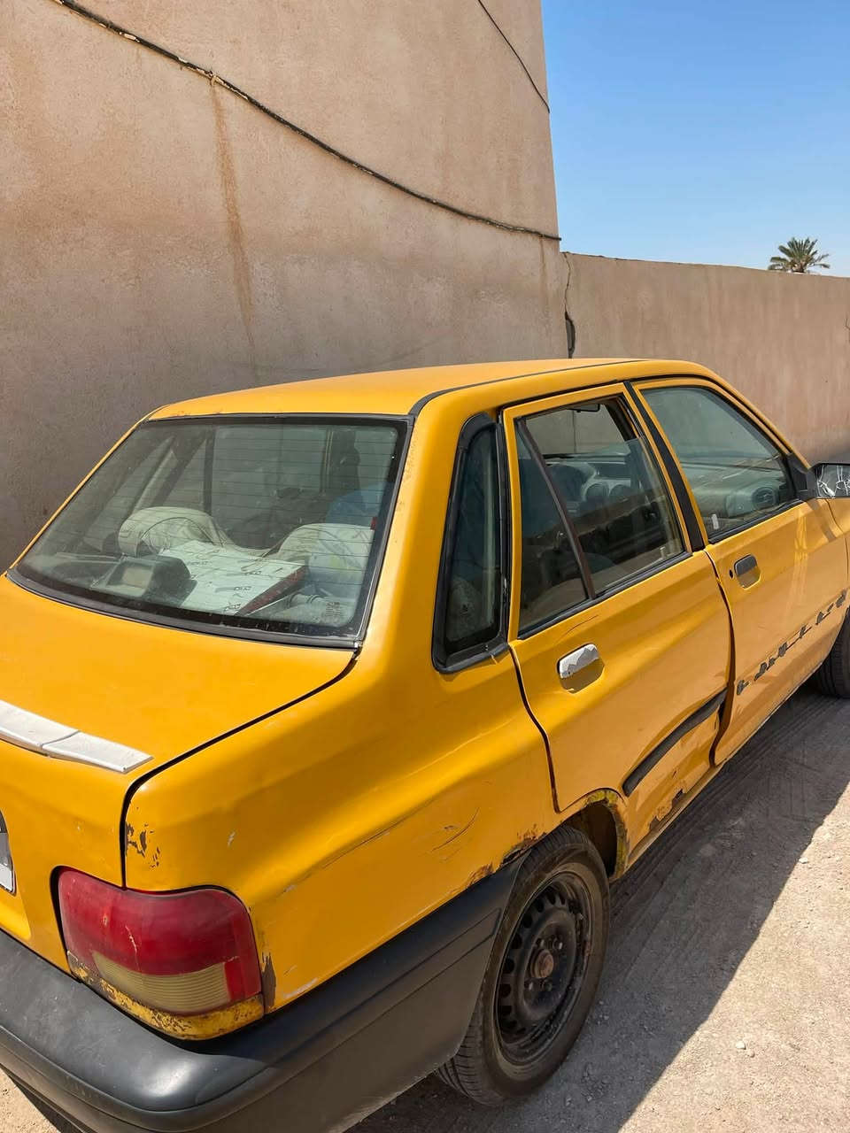 السلام عليكم
سايبه موديل ١٢ للبيع رقم انكليزي سنويه لل ٢٧ ذي قار  مكينه قبل ثلاث اشهر من شديتها كير بس الرابع يفلت تخم تايرات جديد قبل سبوع من شاده كهربائيات شغاله *********** السعر ٢٠ ورقه وبيها مجال
