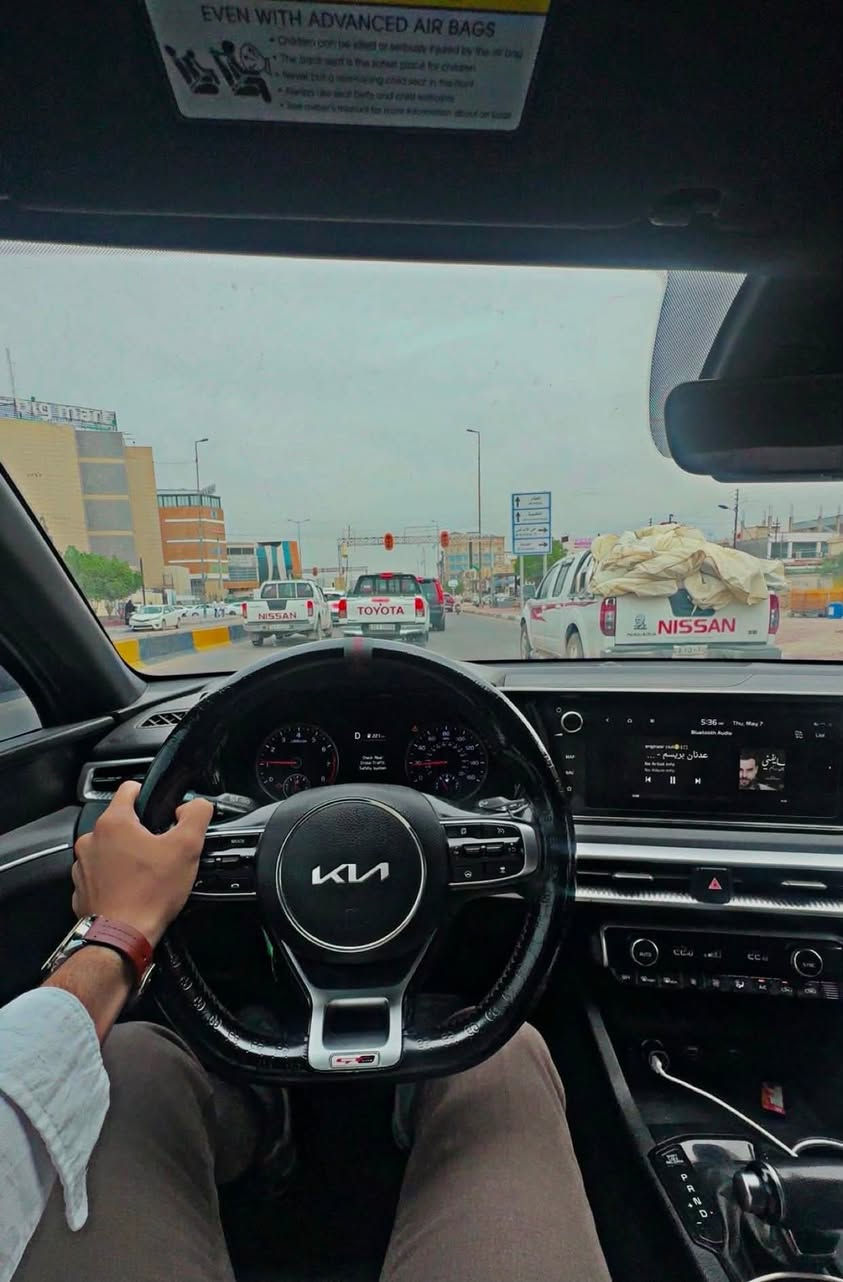 السلام عليكم كي فايف موديل 22
1600تيربو 
السياره فول مواصفات بانوراما 
رادار امامي + رادار خلفي + جانبي 
شاشه كبيره كشنات جلد دواخل اسود 
سايد بريك بصمه+ بصمه ابواب 
قياده ذاتيه وتحديد المسار 
لايت زنون 
كامره خلفيه 
مواصفاته معروفه فول 
السياره امريكيه حادثه جاملغ خلفي وقليل من جنطه ومصلح وجاملغ بيه صفار قليل يرادله اعاده 

السياره نصبته حلوه ومابيه نقص حداديه تبريد مكينه كير كفاله رقم بصره معوقين والمعوقه بكفالتي ثاني يوم وكاله تروح وياك وسويلك وكاله 
السعر 151 وبيه مجال 
للستفسار 📲***********
