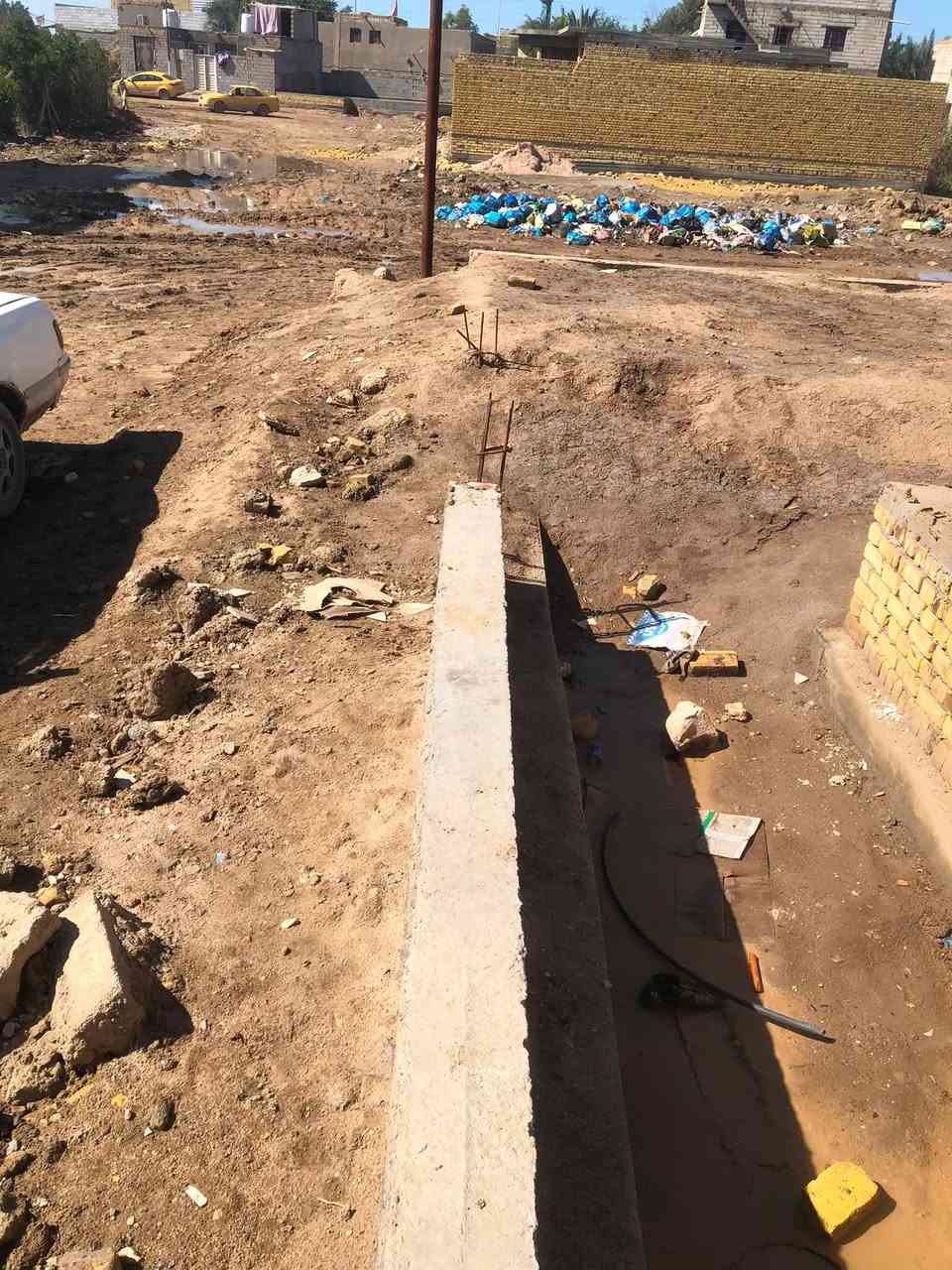 بتلو للبيع حي الصحفيين مجاور كلية الامام الكاظم موقع مميز وومتاز امامها حديقة
المساحة 200

طابو صرف وبأسمي

ركن على شارع 15 في 13 ونص خدمات كاملة كهرباء ماي مجاري والصب بعد مايكمل جسر الهولندي تبلش شركة الصب

السعر 95 

ومجاله بسيط 

رقمي ***********

ملاحظة اكدر اخلي ربع المبلغ اقصاد والبقية حاضر

غيره لاتتصل رجاء
