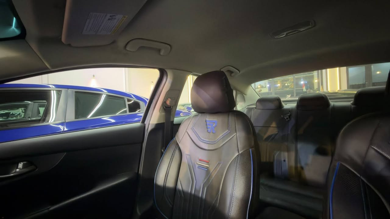 السلام عليكم للبيع
كيا فورتي  موديل 2021 
رقم وهزة جديد
•ويل كب 
• المحرك: 2000 دوش
 • شاشه تدعم الكاربلي + كاميرا خلفية
 • رادار أمامي 
 • 3 أنظمة قيادة
 • تحكمات ستيرن+ نظام تحديد المسار
ماشية 116الف ميل
ضررها راس الجاملغ معدل بارد 
والبوند مصبوغ 
بدون دواخل بدون ايربكات 
 وبيها شخطين بابين الخلف
تواصل ‏‪***********‬‏
السعر129$
