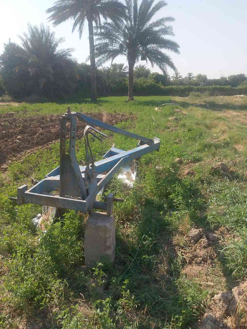 السلام عليكم
للبيع فدان  حجم 12
نضيف كلش 
ما ناقصة اي شي 

مكاني بغداد المدائن 
للاستفسار ***********
