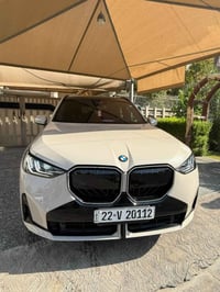 Bmw x3 للبيع فقط  موديل 2025  وارد امريكي  الضرر مالتها فقط دعامية  مث...